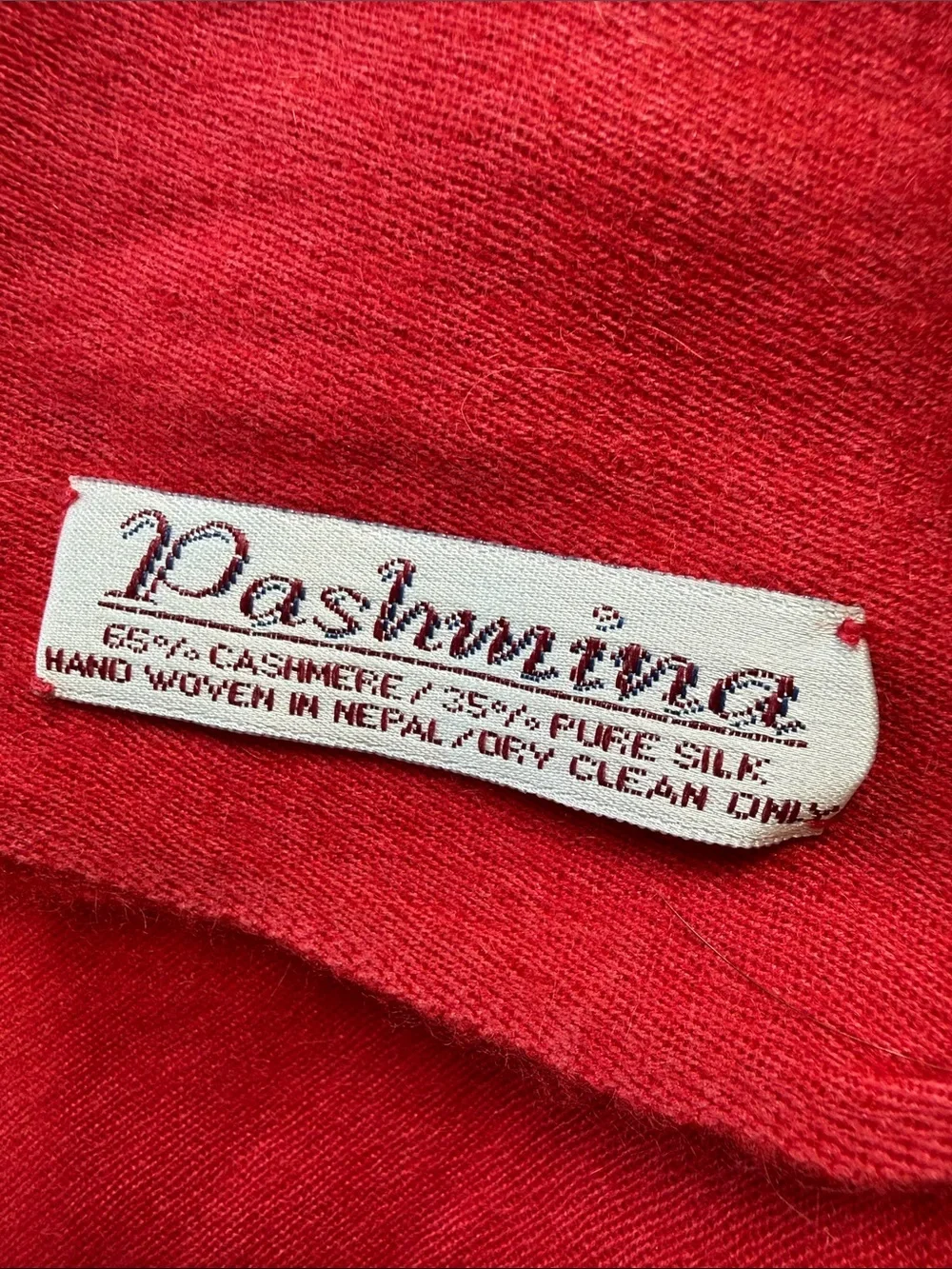Pashmina solid red shawl/scarf cashmere/silk blend with fringe